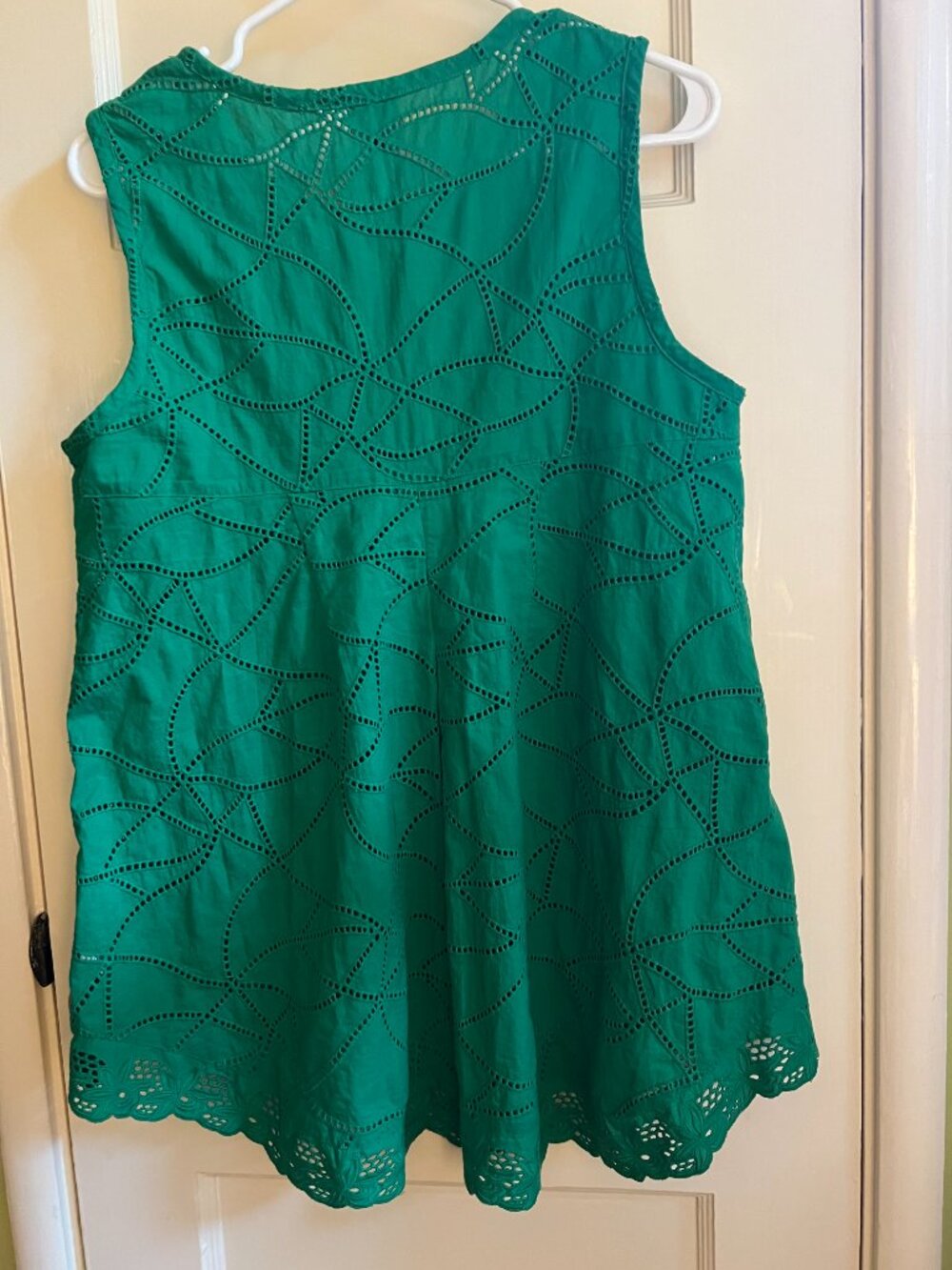 Cabi Green Sleeveless Blouse - Womens Size Medium - Picture 6 of 8